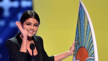 Photo: ${params.title}