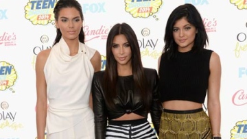 Photo: ${params.title}