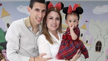 Photo: ${params.title}