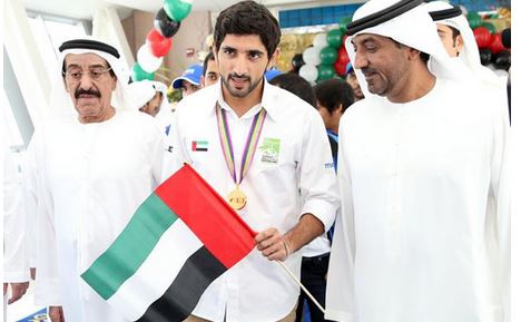 Sheikh Hamdan was given a hero's welcome by Sheikhs, top officials, sports leaders and a large number of fans. (Al Bayan)