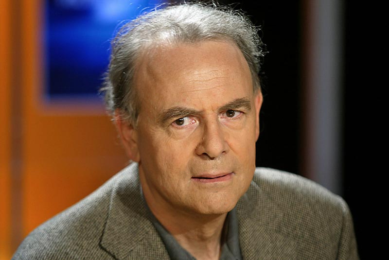 A photo taken on October 7, 2003 in Paris shows French writer Patrick Modiano who won the 2014 Nobel Prize in Literature, the Royal Swedish Academy announced on October 9, 2014 in Stockholm, Sweden. (AFP)