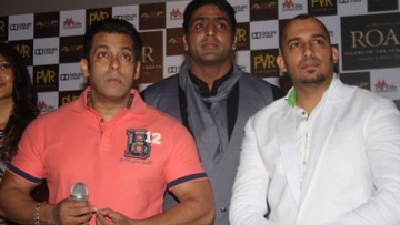 Photo: ${params.title}