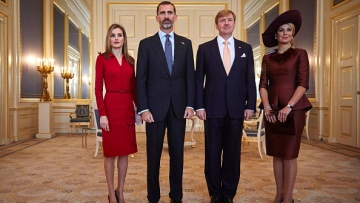 Photo: ${params.title}