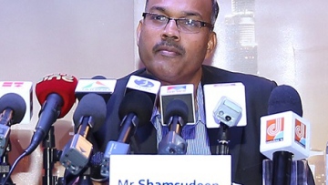 Photo: ${params.title}