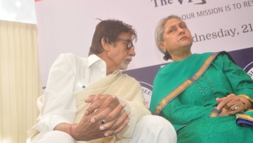 Photo: ${params.title}