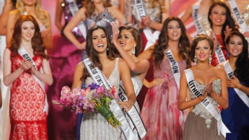 Photo: ${params.title}