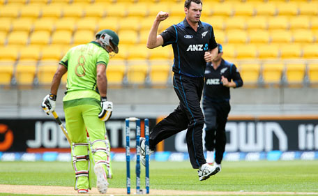 Kyle Mills of New Zealand celebrates after taking the wicket of Mohammad Hafeez of Pakistan during the One Day International between New Zealand and Pakistan at Westpac Stadium on January 31, 2015 in Wellington, New Zealand. (Getty)