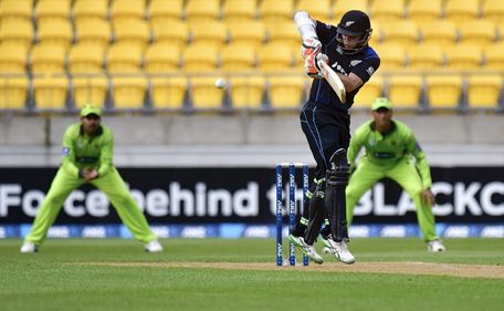 New Zealand's  Tom Latham plays a shot during the first one-day international cricket match between New Zealand and Pakistan at Westpac Stadium in Wellington on January 31, 2015.  (AFP)