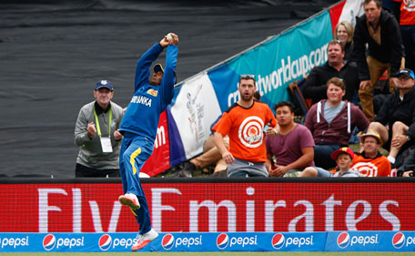 Jeevan Mendis of Sri Lanka catches out Brendon McCullum of New Zealand during the 2015 ICC Cricket World Cup match between Sri Lanka and New Zealand at Hagley Oval on February 14, 2015 in Christchurch, New Zealand. (Getty)