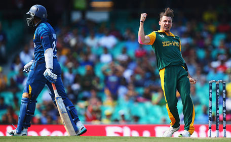 Dale Steyn of South Africa celebrates after taking the wicket of Tillakaratne Dilshan of Sri Lanka during the 2015 ICC Cricket World Cup Quarter Final match between South Africa and Sri Lanka at Sydney Cricket Ground on March 18, 2015 in Sydney, Australia. (Getty)