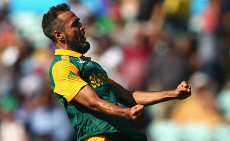 Imran Tahir of South Africa celebrates after taking the wicket of Mahela Jayawardene of Sri Lanka during the 2015 ICC Cricket World Cup Quarter Final match between South Africa and Sri Lanka at Sydney Cricket Ground on March 18, 2015 in Sydney, Australia. (Getty)