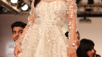 Photo: ${params.title}