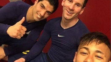 Photo: ${params.title}