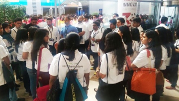 Photo: ${params.title}