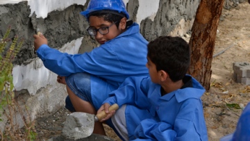 Photo: ${params.title}