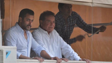 Photo: ${params.title}