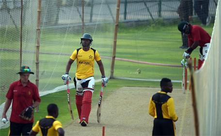 Zimbabwean cricketers take part in a net practice session at the Gaddafi Cricket Stadium in Lahore on May 19, 2015. (AFP)
