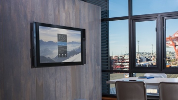 Photo: ${params.title}