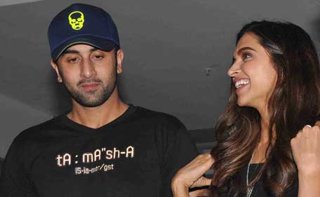 Bollywood actor Deepika Padukone and Ranbir Kapoor photographed at the wrap-party of their film 'Tamasha' in Mumbai on August 8. (Sanskriti Media and Entertainment)