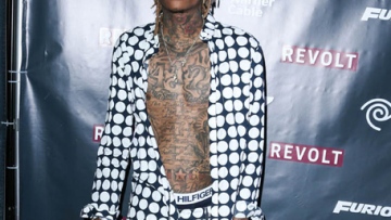 Photo: ${params.title}