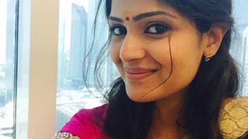 Photo: ${params.title}