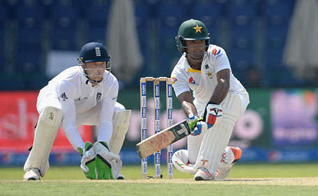 Asad Shafiq of Pakistan bats during day two of the 1st Test between Pakistan and England at Zayed Cricket Stadium on October 14, 2015 in Abu Dhabi, United Arab Emirates. (Getty Images)