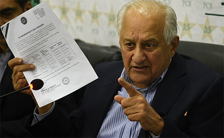 Pakistan Cricket Board (PCB) chairman Shaharyar Khan speaks during a press conference in Lahore on October 21, 2015. (AFP)