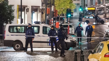 Photo: ${params.title}