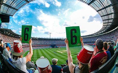 Fans cheer during the Big Bash League match between the Melbourne Stars and the Melbourne Renegades at Melbourne Cricket Ground on January 2, 2016 in Melbourne, Australia. (Cricket Australia/Getty Images)