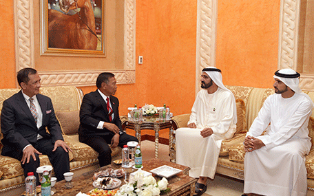 His Highness Sheikh Mohammed bin Rashid Al Maktoum receives Jejomar Binay, Vice President of the Philippines (Wam)