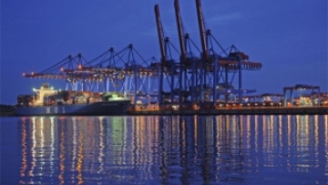 Photo: ${params.title}