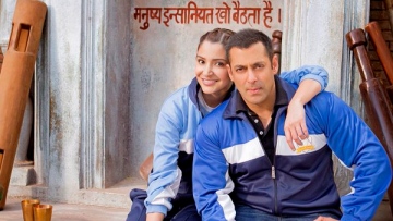 Photo: ${params.title}