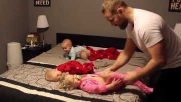 Photo: ${params.title}