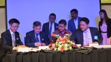 Photo: ${params.title}