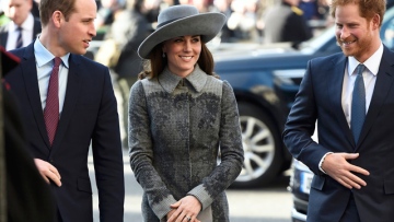 Photo: ${params.title}