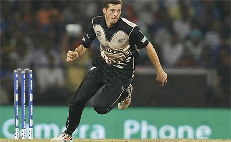 New Zealand's Mitchell Santner runs to field the ball World Twenty20 cricket tournament New Zealand v at Nagpur, India, 15/03/2016. (Reuters)