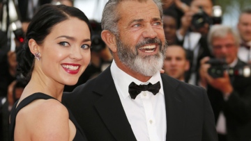 Photo: ${params.title}