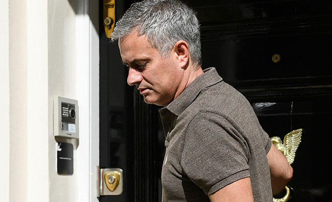 Jose Mourinho is pictured as he leaves his home in London on May 24, 2016. (AFP)