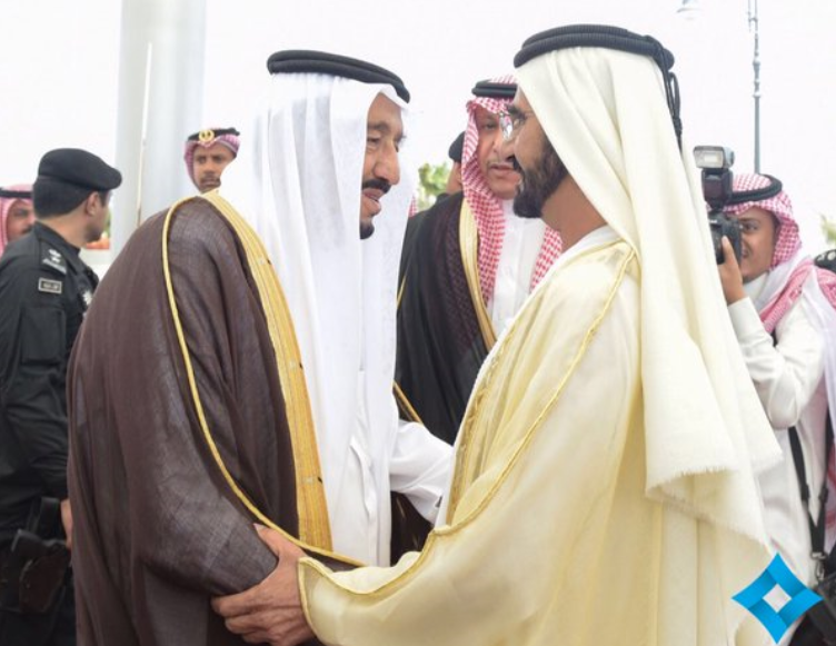 His Highness Sheikh Mohammed was received by the Custodian of the Two Holy Mosques, King Salman bin Abdulaziz Al Saud of Saudi Arabia