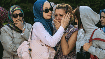 Photo: ${params.title}