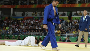 Photo: ${params.title}