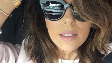 Photo: ${params.title}