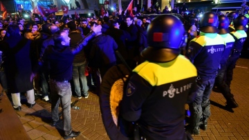 Photo: ${params.title}