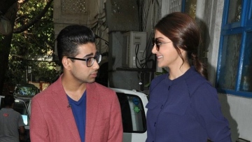 Photo: ${params.title}