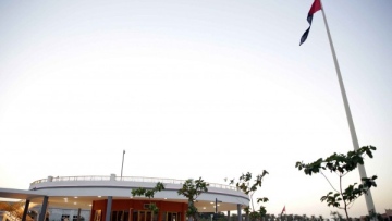 Photo: ${params.title}