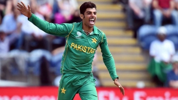 Photo: ${params.title}