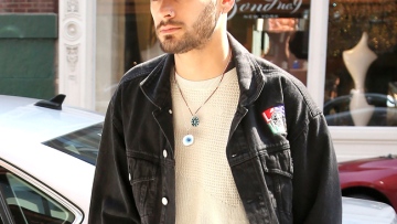 Photo: ${params.title}