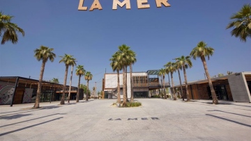 Photo: ${params.title}