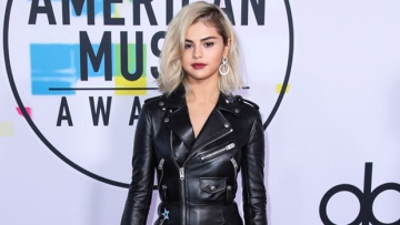 Photo: ${params.title}