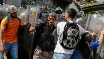 Photo: ${params.title}